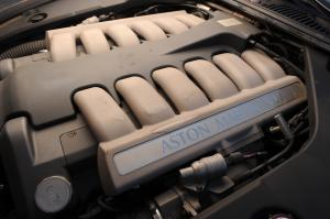 Aston Martin DB7 Vantage Volante 2002 года  (WW)